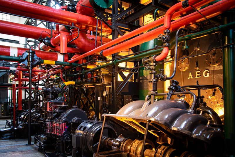 Industrial process pipes and skid equipment